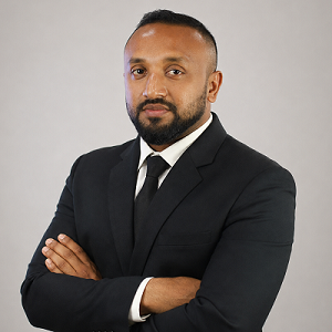 Dr. Arif Chowdhury